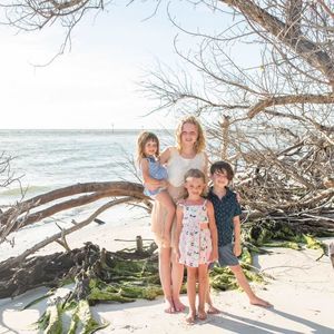 Meet your Posher, Carla